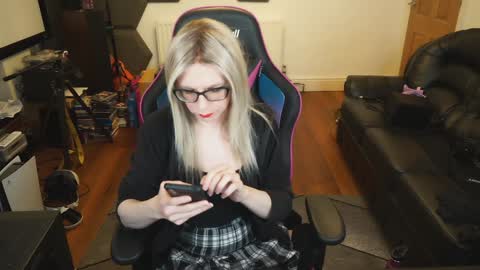 Snapshot of kelseycobalt chatting on 3, 1, 2025 kelseycobalt online show from 3, 1, 2025