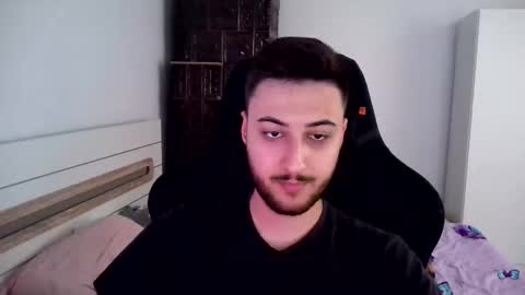Snapshot of kenan_10 chatting on 16, 5, 2026 kenan online show from 16, 5, 2026