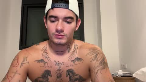 luis carlos esteban online show from 26, 10, 2025