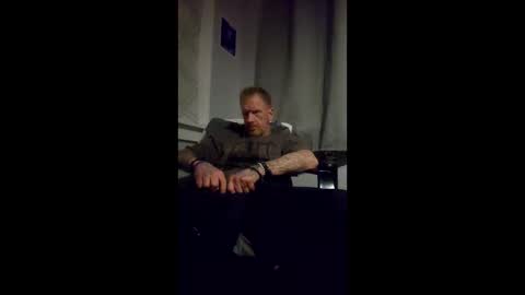 kendall21978 online show from 19, 4, 2026