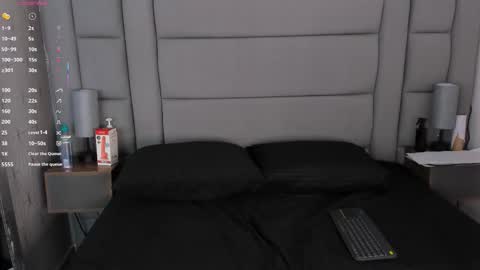 kendall_evanss_ online show from 15, 9, 2025