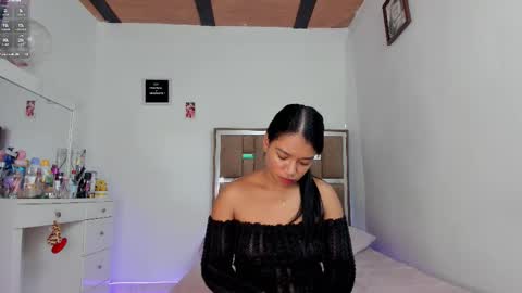 Snapshot of kendall_ewers chatting on 1, 10, 2025 Kendall ewers online show from 1, 10, 2025