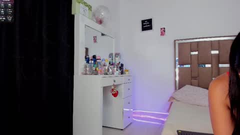 Snapshot of kendall_ewers chatting on 21, 11, 2025 Kendall ewers online show from 21, 11, 2025