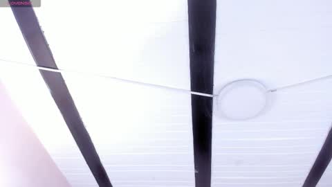 Snapshot of kendallbleer chatting on 29, 10, 2025 kendallbleer online show from 29, 10, 2025