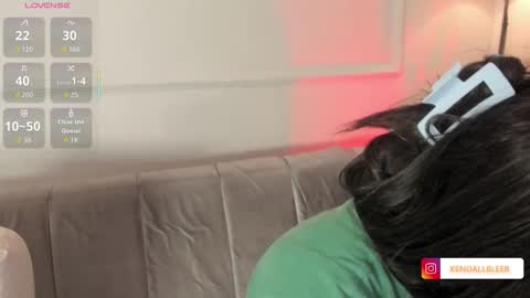 Snapshot of kendallbleer chatting on 3, 12, 2025 kendallbleer online show from 3, 12, 2025