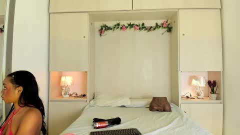 Kendal online show from 20, 2, 2026