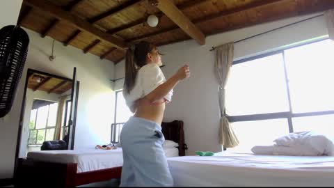 Snapshot of kendalltyler chatting on 31, 1, 2025 kendall online show from 31, 1, 2025