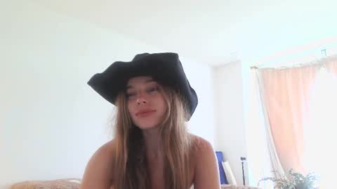 Snapshot of kendalltyler chatting on 3, 3, 2025 kendall online show from 3, 3, 2025