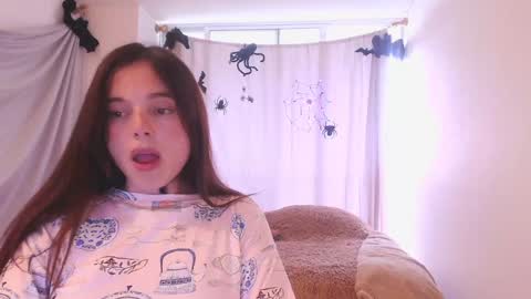 Snapshot of kendalltyler chatting on 11, 10, 2025 kendall online show from 11, 10, 2025