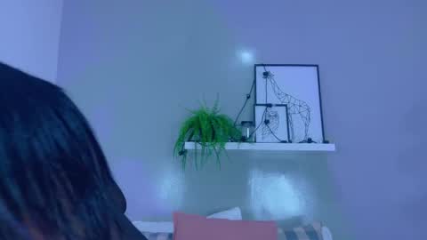 Snapshot of kendalmilleer chatting on 18, 9, 2025 online show from 18, 9, 2025