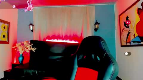 Snapshot of kendra_bailey chatting on 7, 2, 2025 Kendra Bailey online show from 7, 2, 2025