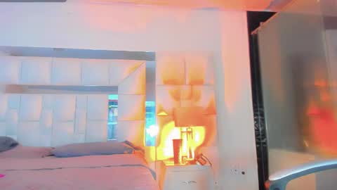 Kendra Bailey online show from 2, 2, 2026