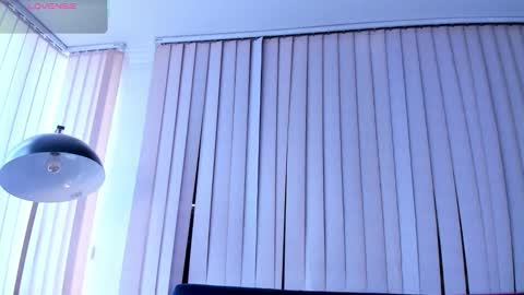 Snapshot of kendra_crow chatting on 1, 12, 2025 Kendra crow online show from 1, 12, 2025