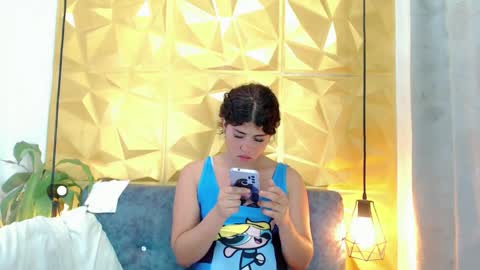 Snapshot of kendra_diaz chatting on 25, 1, 2025 K E N D R A online show from 25, 1, 2025