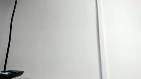 Kendra London online show from 12, 3, 2026