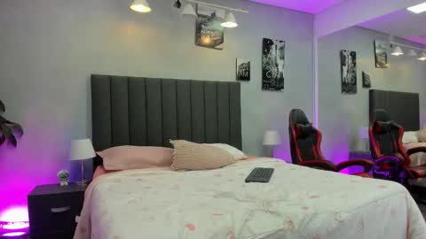 Kendra London online show from 21, 3, 2026