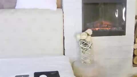 KendraBloom online show from 8, 1, 2026