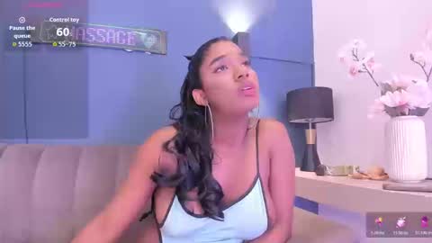 kendrachavez_ online show from 19, 3, 2026