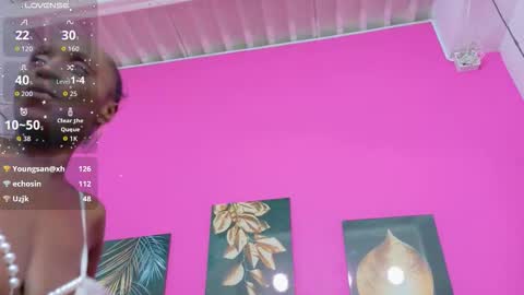 Snapshot of kendrafoster1 chatting on 23, 11, 2025 Kendra Foster online show from 23, 11, 2025