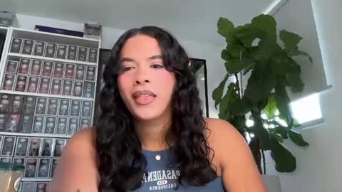 Hi Im kendra- onlyfans. isab2896 online show from 28, 6, 2026