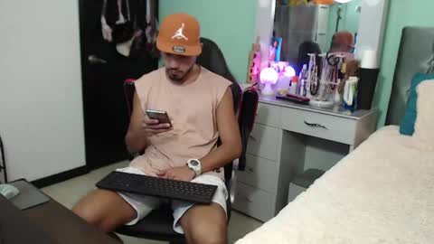 Snapshot of kenfenty chatting on 14, 1, 2025 Chriss Morales online show from 14, 1, 2025