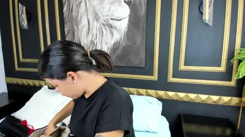 Kenia  online show from 11, 3, 2025