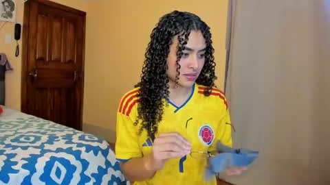 Snapshot of keniia_riizz chatting on 7, 7, 2026 Kenia online show from 7, 7, 2026