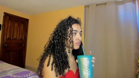 Snapshot of keniia_riizz chatting on 14, 7, 2026 Kenia online show from 14, 7, 2026