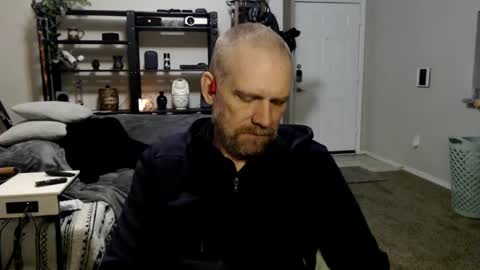 Snapshot of kenkuddles chatting on 24, 2, 2025 Ken Kuddles online show from 24, 2, 2025