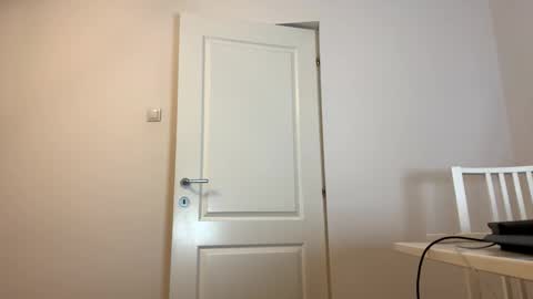 Snapshot of kennasoft chatting on 18, 10, 2025 Kenna next time online - 2nd of Dec online show from 18, 10, 2025