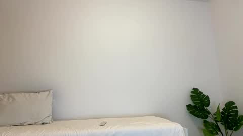 Snapshot of kennasoft chatting on 2, 11, 2025 Kenna next time online - 2nd of Dec online show from 2, 11, 2025