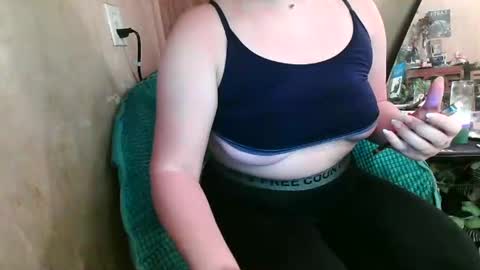 Kennedy Nova  online show from 10, 9, 2025