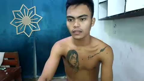 Snapshot of kenneth_jeey chatting on 1, 11, 2025 kenneth_jeey online show from 1, 11, 2025