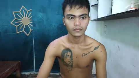 Snapshot of kenneth_jeey chatting on 18, 11, 2025 kenneth_jeey online show from 18, 11, 2025