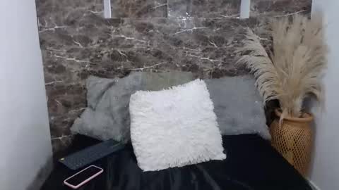 Snapshot of kennethcodyy chatting on 8, 11, 2025 kennethcodyy online show from 8, 11, 2025