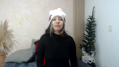 Snapshot of kennethcodyy chatting on 3, 12, 2025 kennethcodyy online show from 3, 12, 2025