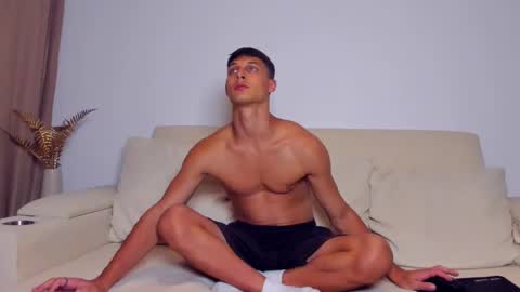 Snapshot of kenter_parker chatting on 14, 2, 2025 Peter online show from 14, 2, 2025