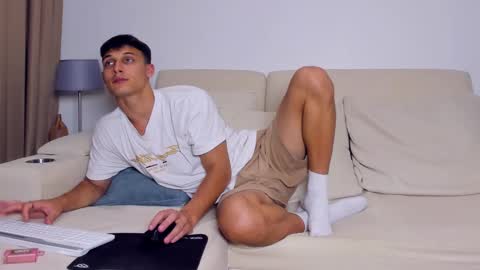 Snapshot of kenter_parker chatting on 19, 2, 2025 Peter online show from 19, 2, 2025