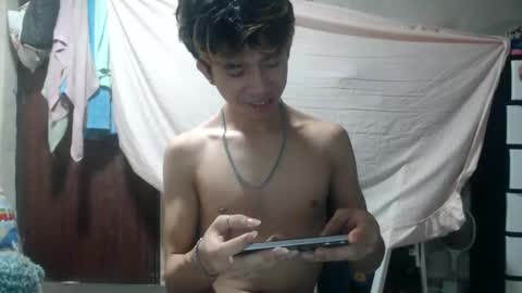 Snapshot of kenzy931455 chatting on 8, 6, 2026 kenzy931455 online show from 8, 6, 2026