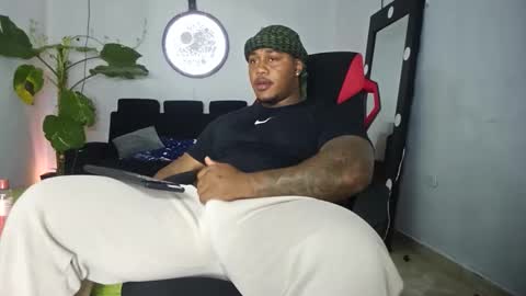 dany wolf002 online show from 5, 4, 2026