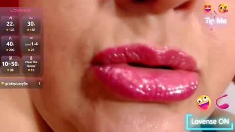 Snapshot of kerly_doll chatting on 4, 2, 2025 K E R L Y online show from 4, 2, 2025