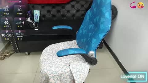 Snapshot of kerly_doll chatting on 17, 9, 2025 K E R L Y online show from 17, 9, 2025