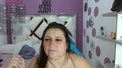 Snapshot of kerly_doll chatting on 18, 6, 2026 K E R L Y online show from 18, 6, 2026