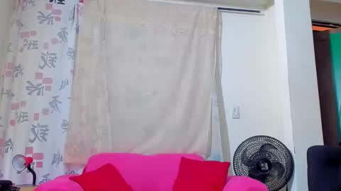 Kerlysmith24 online show from 5, 6, 2026