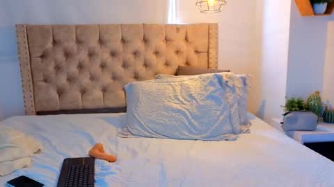 Kery Hillson online show from 20, 2, 2026