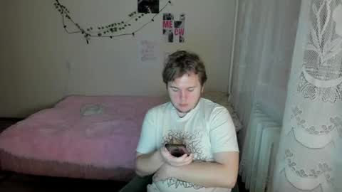 kesh_mne online show from 26, 4, 2026