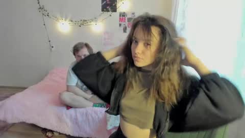 kesh_mne online show from 28, 4, 2026