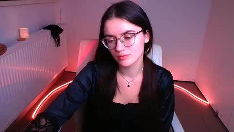 Snapshot of ketrin_pirsss chatting on 12, 12, 2024 Ketrin online show from 12, 12, 2024