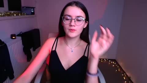 Snapshot of ketrin_pirsss chatting on 29, 12, 2024 Ketrin online show from 29, 12, 2024