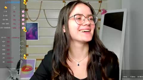 Snapshot of ketrin_pirsss chatting on 13, 9, 2025 Ketrin online show from 13, 9, 2025